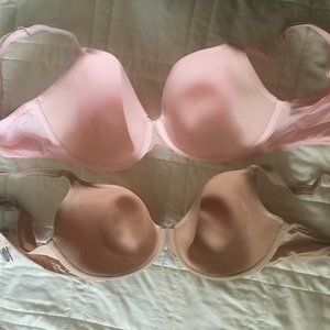 Victoria's Secret 2 Bras